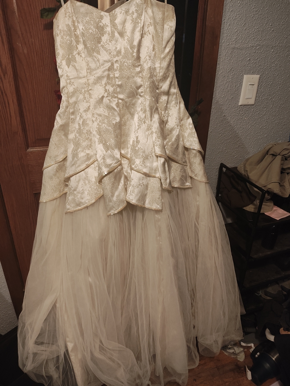 Masquerade Cream Floral Lace Peplum Tulle Prom Dress